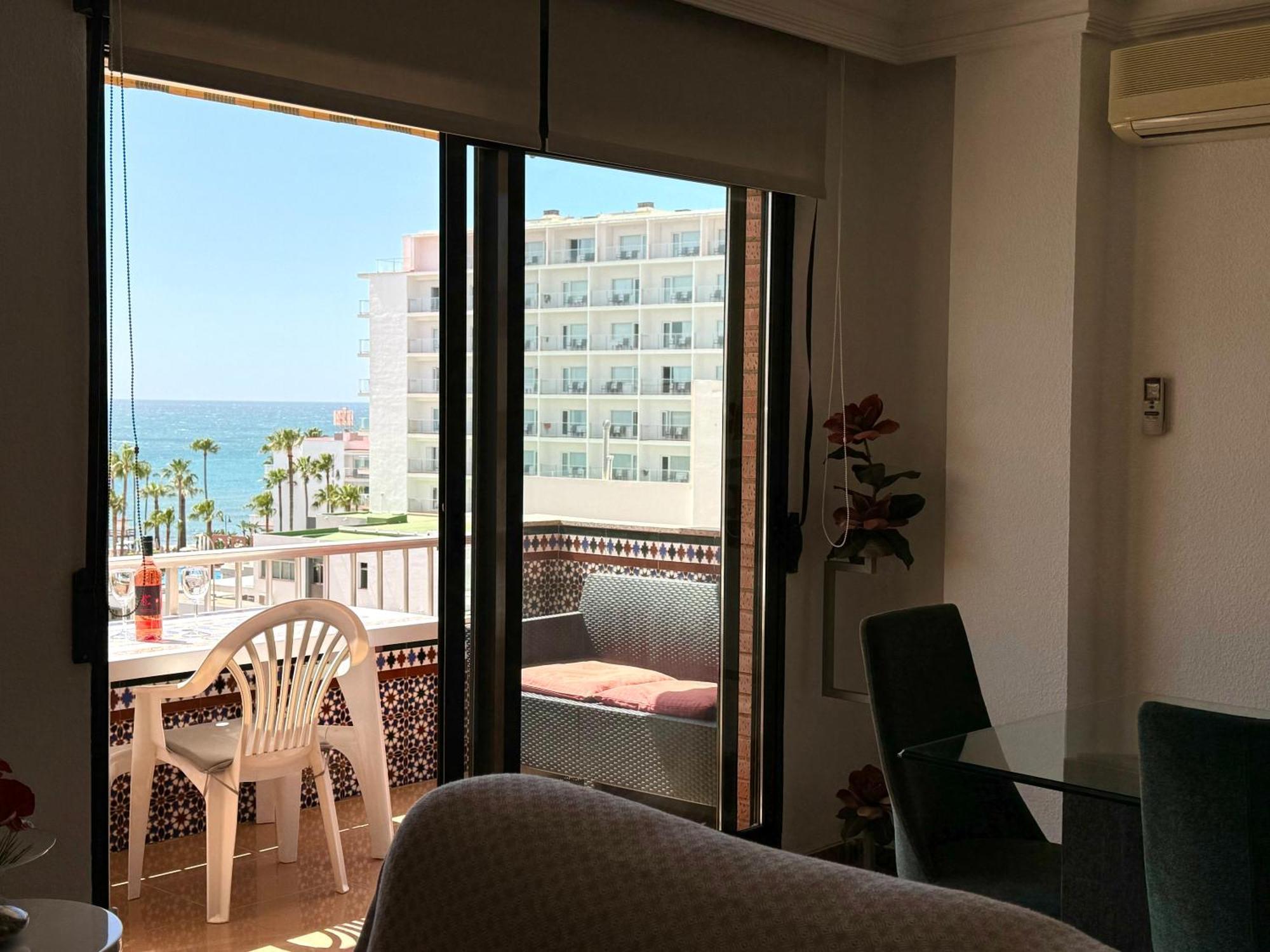 Appartamento La Carihuela A 150 Metros De La Playa Con Espectaculares Vistas Torremolinos Esterno foto