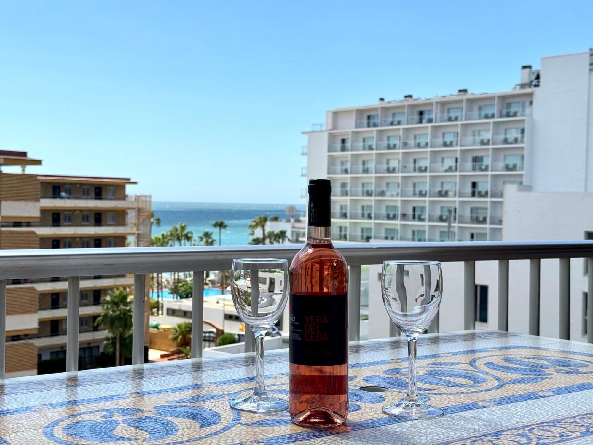 Appartamento La Carihuela A 150 Metros De La Playa Con Espectaculares Vistas Torremolinos Esterno foto