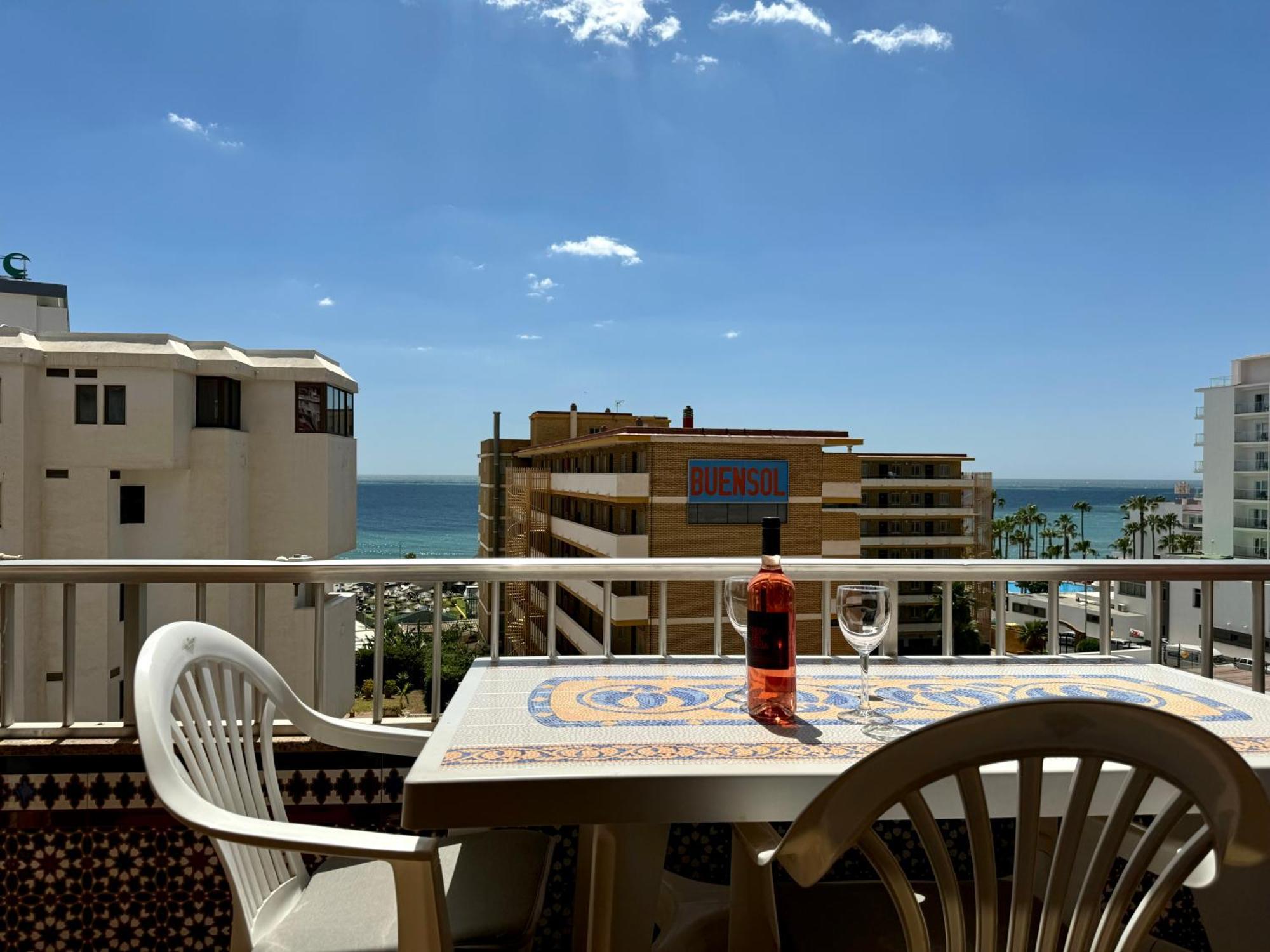 Appartamento La Carihuela A 150 Metros De La Playa Con Espectaculares Vistas Torremolinos Esterno foto