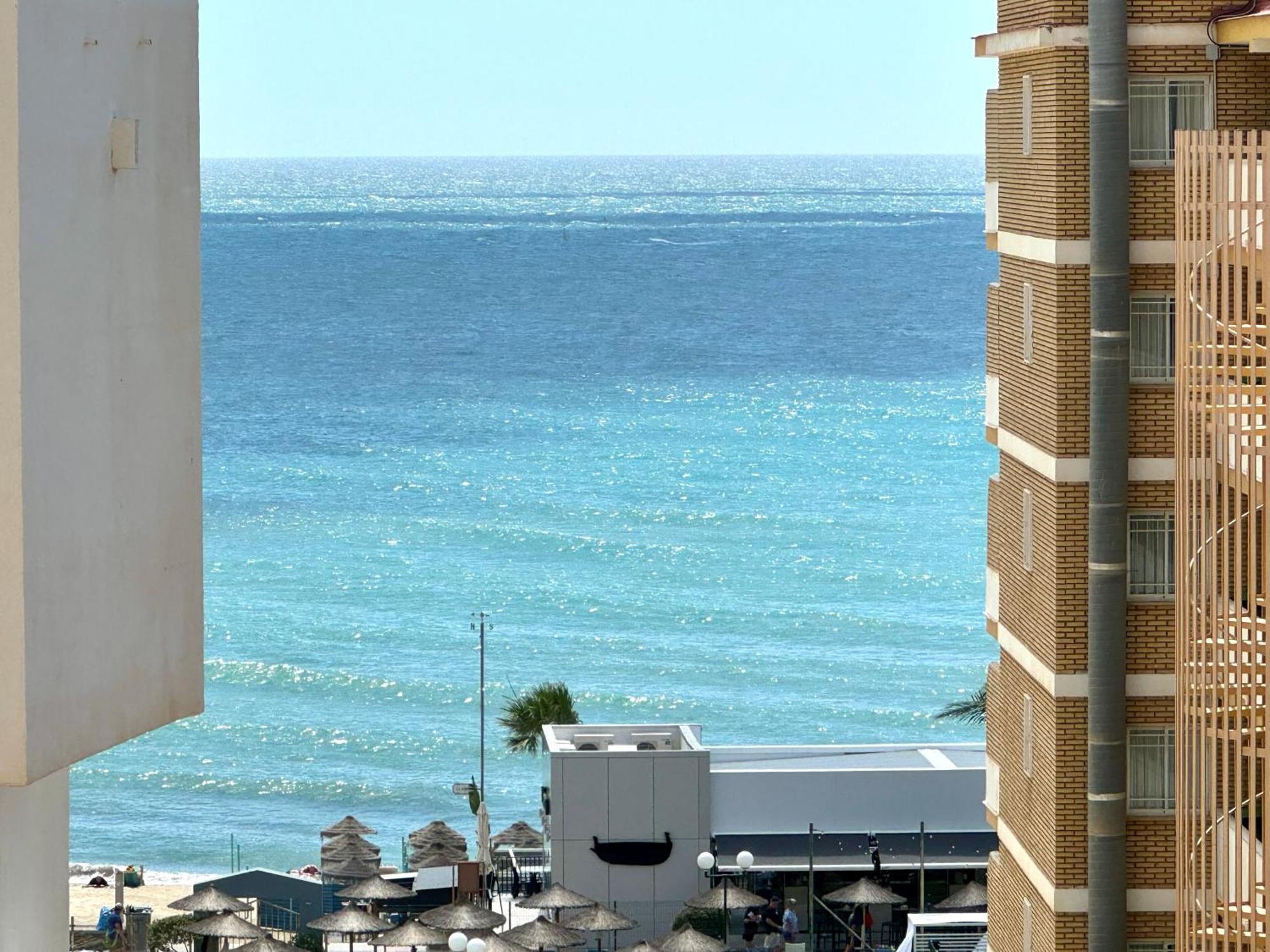 Appartamento La Carihuela A 150 Metros De La Playa Con Espectaculares Vistas Torremolinos Esterno foto